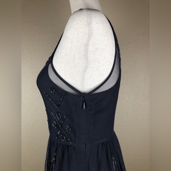 Abercrombie & Fitch Gray Beaded Mini Dress. Fully Lined. Size- XS - Picture 7 of 10